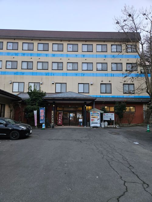 雪山登山車中泊 RVパーク ホテルスターらんど グループキャンプ ソロキャンプ 区画サイト オートサイト IZUIZUさんのキャンプブログ CAMPiii（キャンピー） -キャンプ専用SNS キャンプのすべてがここに集まる-