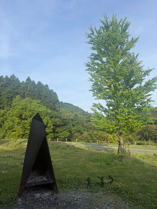 人気のコテージにおもてなしで泊まってみた 奥八女焚火の森キャンプフィールド ファミリーキャンプ 区画サイト オートサイト moreAiさんのキャンプブログ CAMPiii（キャンピー） -キャンプ専用SNS キャンプのすべてがここに集まる-