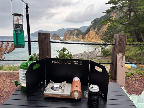 黄金崎の潮騒と夕焼け 黄金崎海水浴場(根合海水浴場) ソロキャンプ 区画サイト marpyさんのキャンプブログ CAMPiii(キャンピー) -キャンプ専用SNS キャンプのすべてがここに集まる-
