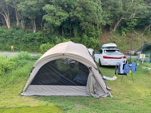 海キャンプ キャンプ&ロッジ ルアナパーク白浜 Camp&Lodge LUANA PARK SHIRAHAMA 旧美波バンガロー オートキャンプ場 ファミリーキャンプ 区画サイト yoji@campさんのキャンプブログ CAMPiii（キャンピー） -キャンプ専用SNS キャンプのすべてがここに集まる-