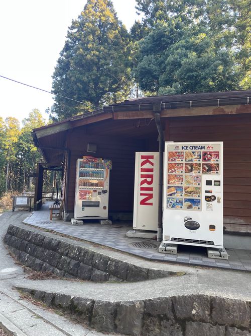 徒歩ソロで行く、いこいの森 RECAMP おだわら 小田原市いこいの森 RECAMP おだわら ソロキャンプ 区画サイト ma9さんのキャンプブログ CAMPiii（キャンピー） -キャンプ専用SNS キャンプのすべてがここに集まる-