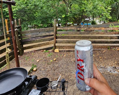 俺のくまキャン   駆け抜ける嵐😆 グループキャンプ ソロキャンプ フリーサイト くまくまさんのキャンプブログ CAMPiii（キャンピー） -キャンプ専用SNS キャンプのすべてがここに集まる-