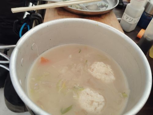 今年も極寒キャンプ CAMP SKY FIELD-車山オートキャンプ場 グループキャンプ 区画サイト しずさんのキャンプブログ CAMPiii（キャンピー） -キャンプ専用SNS キャンプのすべてがここに集まる-