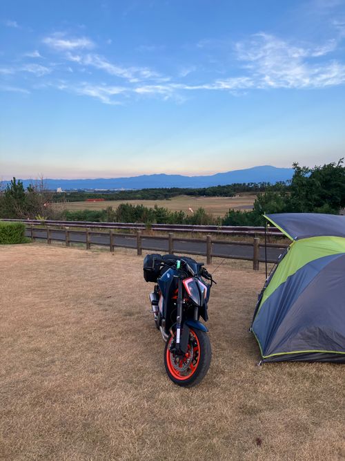 山形県で岩手県の旅人と宴 庄内夕日の丘オートキャンプ場 ソロキャンプ フリーサイト オートサイト siroさんのキャンプブログ CAMPiii（キャンピー） -キャンプ専用SNS キャンプのすべてがここに集まる-