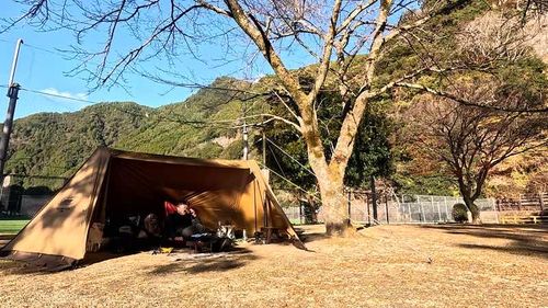 (後編)下北山スポーツ公園キャンプ場　KINARI Camp 下北山スポーツ公園キャンプ場 ソロキャンプ フリーサイト HOTさんのキャンプブログ CAMPiii（キャンピー） -キャンプ専用SNS キャンプのすべてがここに集まる-