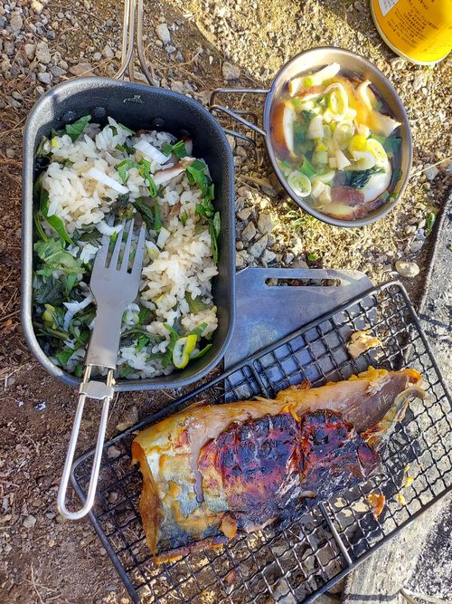 鹿岳辺りの紅葉🍁 One and…Nanmoku Another BASE ソロキャンプ 区画サイト ひろ16さんのキャンプブログ CAMPiii（キャンピー） -キャンプ専用SNS キャンプのすべてがここに集まる-