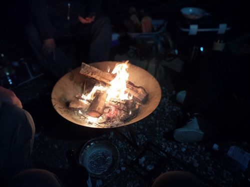 2025年キャンプ納めは浜キャン 浜オートキャンプ場 ソロキャンプ グループキャンプ 区画サイト オートサイト たかたかぽんたさんのキャンプブログ CAMPiii（キャンピー） -キャンプ専用SNS キャンプのすべてがここに集まる-