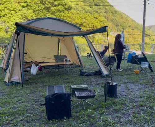 受験終わったので久々のファミキャン@清川村 MAMURO Camp base ファミリーキャンプ 区画サイト Takadaさんのキャンプブログ CAMPiii（キャンピー） -キャンプ専用SNS キャンプのすべてがここに集まる-