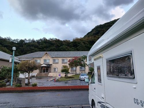 11/2（日）痛車でカニ🦀を食らうRVパークはしご旅...in 兵庫・城崎♨ RVパーク城崎温泉いなばや ファミリーキャンプ キャンピングカー vios outdoor'sさんのキャンプブログ CAMPiii（キャンピー） -キャンプ専用SNS キャンプのすべてがここに集まる-