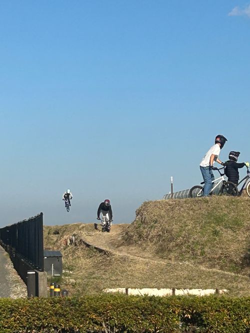 東京湾に残された唯一の自然島にてチェアリング 猿島 ソロキャンプ フリーサイト Genさんのキャンプブログ CAMPiii（キャンピー） -キャンプ専用SNS キャンプのすべてがここに集まる-