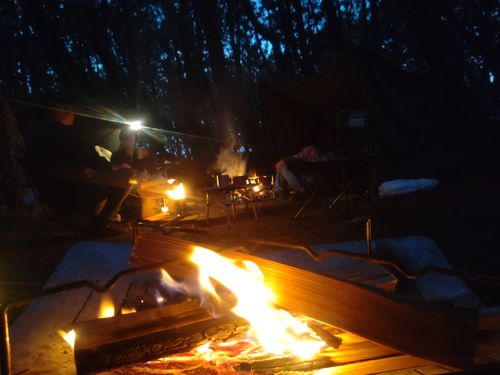 海を感じて 柳島スポーツ公園 グループキャンプ 区画サイト ひげさんさんのキャンプブログ CAMPiii（キャンピー） -キャンプ専用SNS キャンプのすべてがここに集まる-