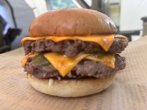 ７月キャンプ⛺️クアドラプルチーズ🧀ダブルパティ200g🍔 毛呂山町ゆずの里オートキャンプ場 ソロキャンプ 区画サイト オートサイト boorishcamperさんのキャンプブログ CAMPiii（キャンピー） -キャンプ専用SNS キャンプのすべてがここに集まる-
