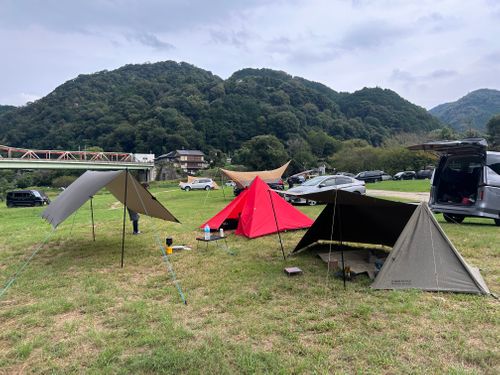遠征キャンプ Part3     関西キャンプの聖地へ 笠置キャンプ場 ソロキャンプ グループキャンプ フリーサイト Genさんのキャンプブログ CAMPiii（キャンピー） -キャンプ専用SNS キャンプのすべてがここに集まる-