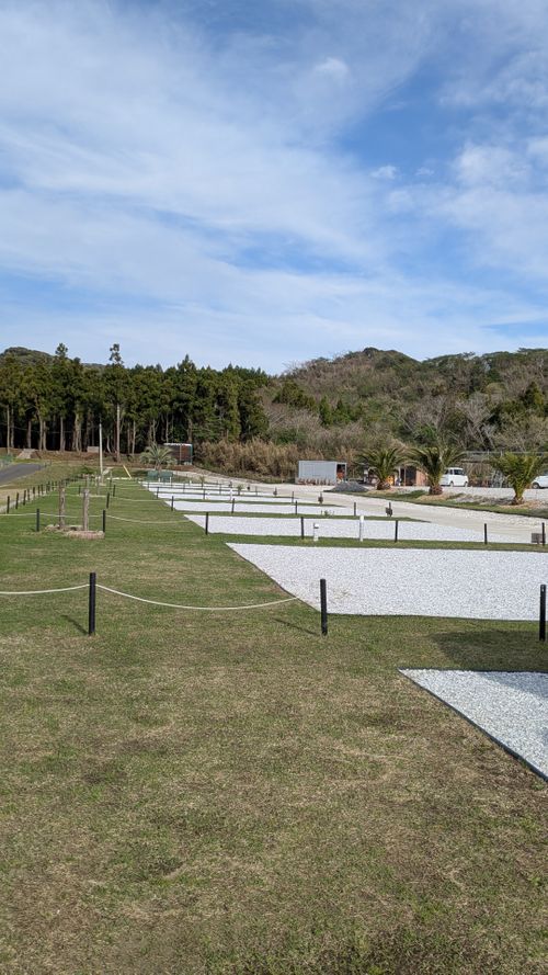 キャンプ再開して、同じとこへ　No.45 South One Village 館山 グループキャンプ ソロキャンプ 区画サイト すーつさんのキャンプブログ CAMPiii（キャンピー） -キャンプ専用SNS キャンプのすべてがここに集まる-