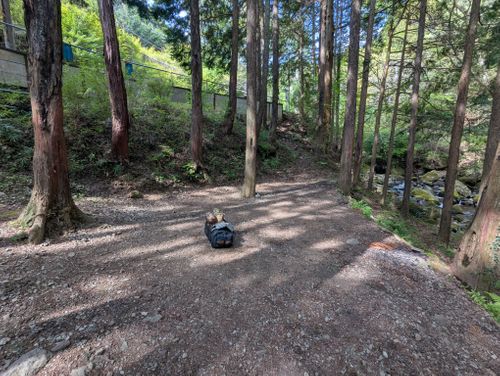 安定のクアハウス クアハウス山小屋 ソロキャンプ 区画サイト 週末スナフキンさんのキャンプブログ CAMPiii（キャンピー） -キャンプ専用SNS キャンプのすべてがここに集まる-