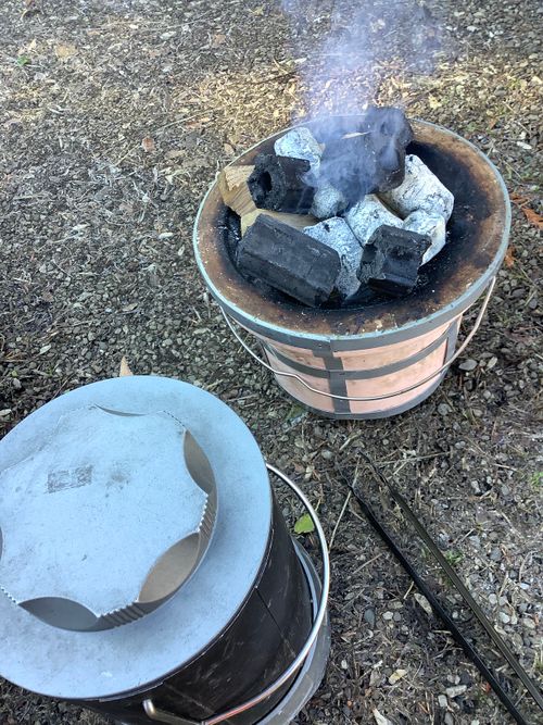 Vol.110 25/NO.29 今年最後の集い‼️ 〆は牡丹鍋で‼️ 坂戸市 ソロキャンプ フリーサイト 🔥焚き火🔥さんのキャンプブログ CAMPiii（キャンピー） -キャンプ専用SNS キャンプのすべてがここに集まる-