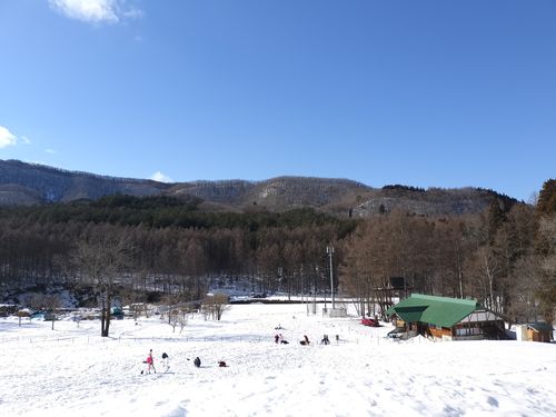 雪中が好きです 飛騨荘川 一色の森キャンプ場 ソロキャンプ グループキャンプ 区画サイト オートサイト たかたかぽんたさんのキャンプブログ CAMPiii（キャンピー） -キャンプ専用SNS キャンプのすべてがここに集まる-