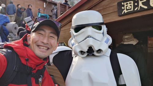 紅葉🍁登山 涸沢カール ソロキャンプ グループキャンプ フリーサイト まーささんのキャンプブログ CAMPiii（キャンピー） -キャンプ専用SNS キャンプのすべてがここに集まる-
