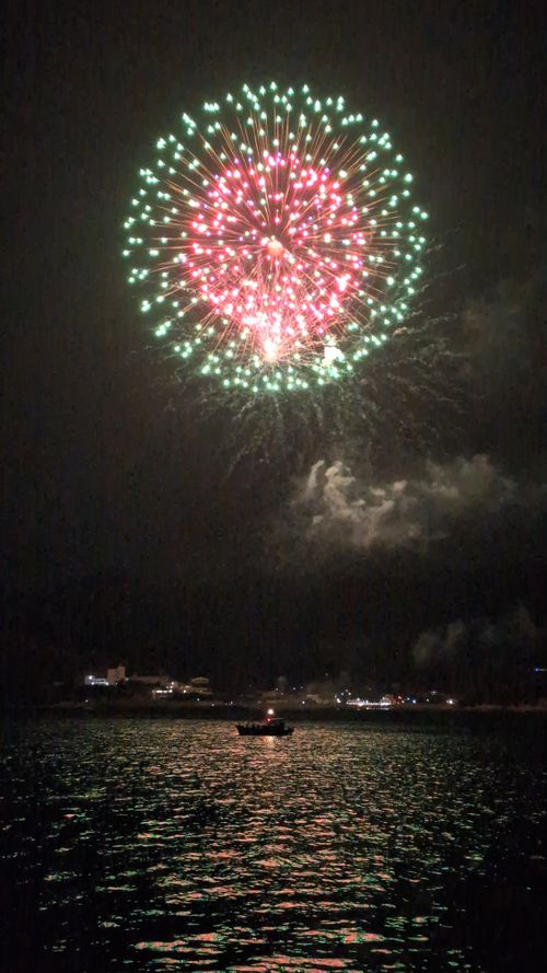 久々のホームからの、年1花火🎇 岩国市二鹿野外活動センター Kurikko-tomoさんのキャンプブログ CAMPiii（キャンピー） -キャンプ専用SNS キャンプのすべてがここに集まる-