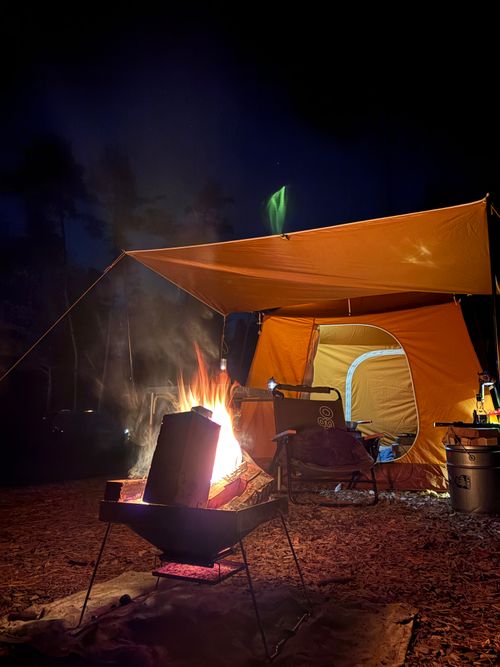 旅する古本屋〜秋の夜長に幸せを保つ時間〜 秋保森林スポーツ公園 ソロキャンプ 区画サイト オートサイト ぱぱちょさんのキャンプブログ CAMPiii（キャンピー） -キャンプ専用SNS キャンプのすべてがここに集まる-