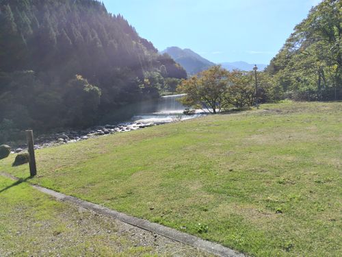 キャンプ日和サイコー！ 片貝山ノ守キャンプ場 ファミリーキャンプ 区画サイト オートサイト セツさんのキャンプブログ CAMPiii（キャンピー） -キャンプ専用SNS キャンプのすべてがここに集まる-