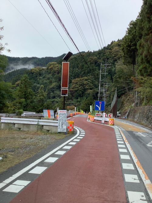 Vol.105 25/NO.24 笛吹小屋キャンプ場〜中津峡〜〆ホルモン屋‼️ 笛吹小屋キャンプ場 ソロキャンプ 区画サイト 🔥焚き火🔥さんのキャンプブログ CAMPiii(キャンピー) -キャンプ専用SNS キャンプのすべてがここに集まる-