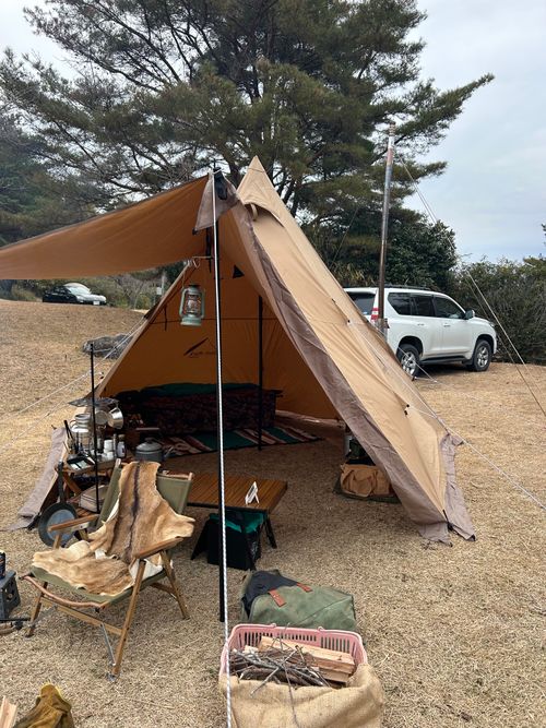 猫様と猫様に食われたパンと猫様に食われたパンを戴く下僕 大芦高原キャンプ場 ソロキャンプ フリーサイト おくさんさんのキャンプブログ CAMPiii（キャンピー） -キャンプ専用SNS キャンプのすべてがここに集まる-