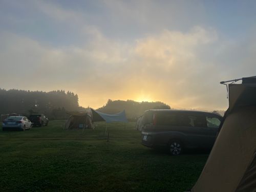 Vol.3 初めての雨キャン REWILD MUSIC FES CAMP(リワイルドミュージックフェスキャンプ) |千葉・勝浦で音楽キャンプ&グランピング ファミリーキャンプ フリーサイト こなたさんのキャンプブログ CAMPiii(キャンピー) -キャンプ専用SNS キャンプのすべてがここに集まる-