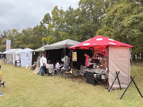 いばらきキャンプAUTUMN FESTA2025 涸沼自然公園キャンプ場 管理事務所 Oniyomeさんのキャンプブログ CAMPiii（キャンピー） -キャンプ専用SNS キャンプのすべてがここに集まる-