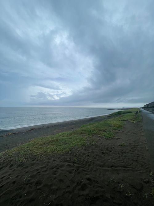 海岸通りが気持ちいい!徒歩ソロで行く、ちがさき柳島キャンプ場 柳島キャンプ場 ソロキャンプ 区画サイト ma9さんのキャンプブログ CAMPiii(キャンピー) -キャンプ専用SNS キャンプのすべてがここに集まる-