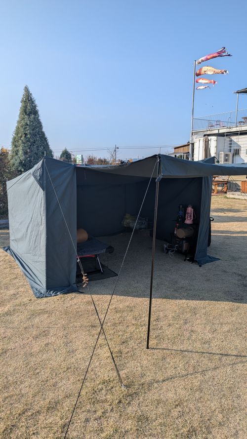 ひな祭り(だったね)🎎WBC応援キャンプ⚾️ たまなフラワーパーク ソロキャンプ ファミリーキャンプ グループキャンプ 区画サイト ヒゲキャンさんのキャンプブログ CAMPiii（キャンピー） -キャンプ専用SNS キャンプのすべてがここに集まる-