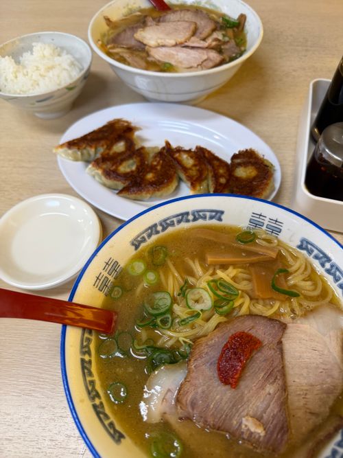 花粉症炸裂キャンプ🤧🏕 TASTE HOUSE ZEN ファミリーキャンプ フリーサイト ぐうたら夫婦さんのキャンプブログ CAMPiii（キャンピー） -キャンプ専用SNS キャンプのすべてがここに集まる-