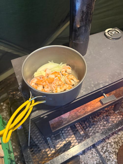 2026キャンプ始め 9.BASE ファミリーキャンプ 区画サイト moreAiさんのキャンプブログ CAMPiii（キャンピー） -キャンプ専用SNS キャンプのすべてがここに集まる-