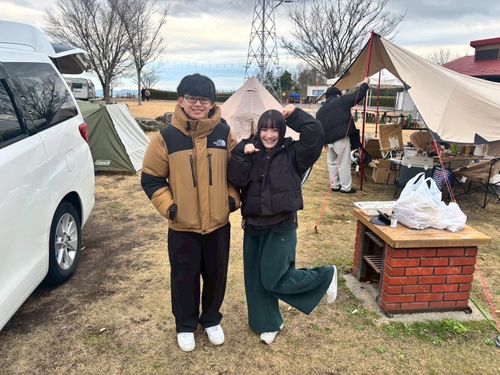 一家大集結の年末連泊ファミキャン🏕神イベぇぇぇ！ 三原市 棲真寺山オートキャンプ場 ファミリーキャンプ 区画サイト オートサイト はるかさんのキャンプブログ CAMPiii（キャンピー） -キャンプ専用SNS キャンプのすべてがここに集まる-