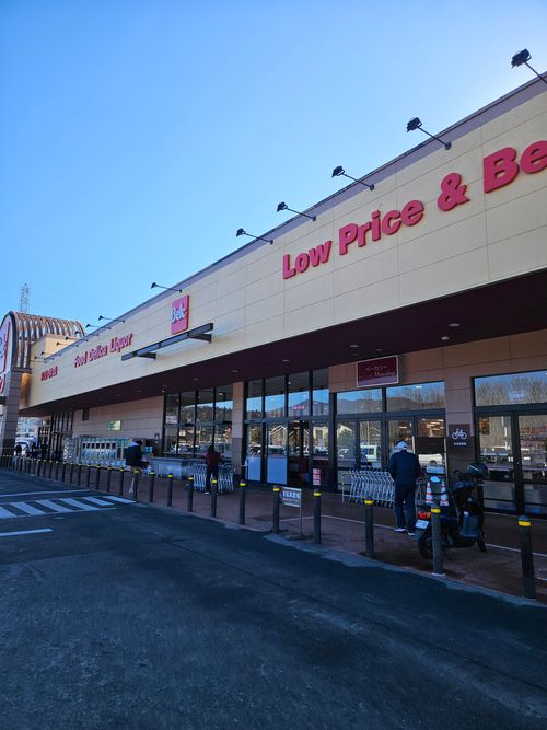 スパイシーカレーチキンレッグじゃないけど ともえ川Park ソロキャンプ 区画サイト オートサイト IZUIZUさんのキャンプブログ CAMPiii（キャンピー） -キャンプ専用SNS キャンプのすべてがここに集まる-