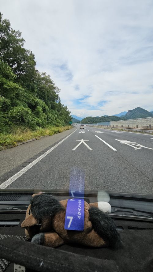 道の駅 大芝高原 (標高約900m)(車中泊 無料) 道の駅 大芝高原 ソロキャンプ IZUIZUさんのキャンプブログ CAMPiii(キャンピー) -キャンプ専用SNS キャンプのすべてがここに集まる-