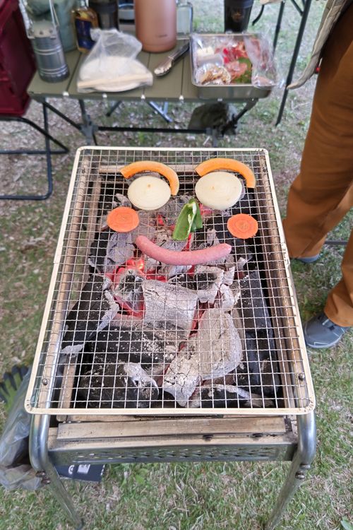 神割崎、海を眺め、タコを噛みしめ、ウニを頬張る🐙✨ 神割崎キャンプ場 ファミリーキャンプ オートサイト JGNさんのキャンプブログ CAMPiii（キャンピー） -キャンプ専用SNS キャンプのすべてがここに集まる-