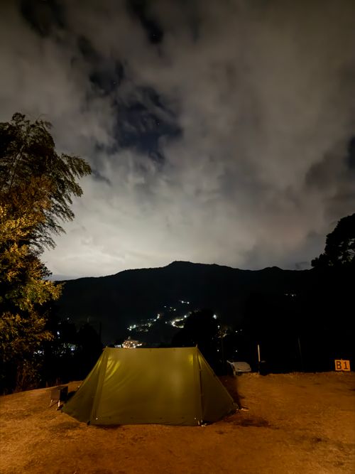 25納めは突然のお別れありの温泉キャン 湯河原温泉キャンプ場 ソロキャンプ 区画サイト Takadaさんのキャンプブログ CAMPiii（キャンピー） -キャンプ専用SNS キャンプのすべてがここに集まる-