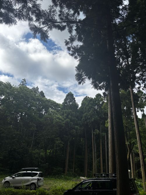 後輩夫婦おもてなしキャンプ。 デルフリキャンプ エンジョイドローン上山田キャンプ場 グループキャンプ 区画サイト あやぴーさんのキャンプブログ CAMPiii（キャンピー） -キャンプ専用SNS キャンプのすべてがここに集まる-