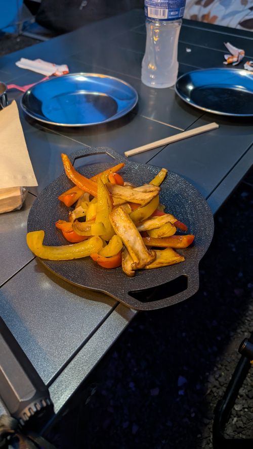 雪が解け　妻が目覚めた　誕生日🎂 FUNAYAMA MOUNTAIN ファミリーキャンプ 区画サイト オートサイト ヒゲキャンさんのキャンプブログ CAMPiii（キャンピー） -キャンプ専用SNS キャンプのすべてがここに集まる-