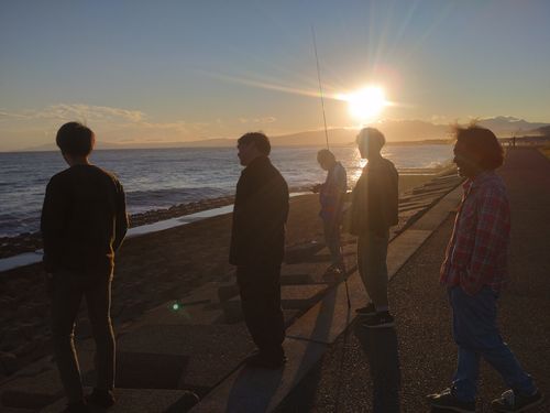 海を感じて 柳島スポーツ公園 グループキャンプ 区画サイト ひげさんさんのキャンプブログ CAMPiii（キャンピー） -キャンプ専用SNS キャンプのすべてがここに集まる-