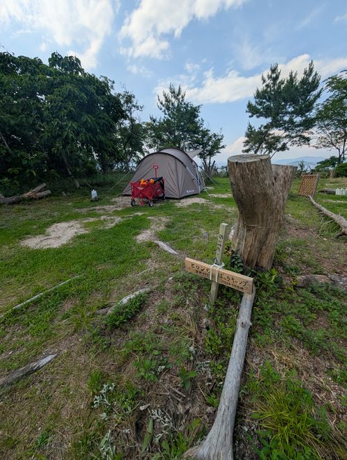 ココに来ちゃった。 ソロキャンプ 区画サイト ともっちさんのキャンプブログ CAMPiii（キャンピー） -キャンプ専用SNS キャンプのすべてがここに集まる-