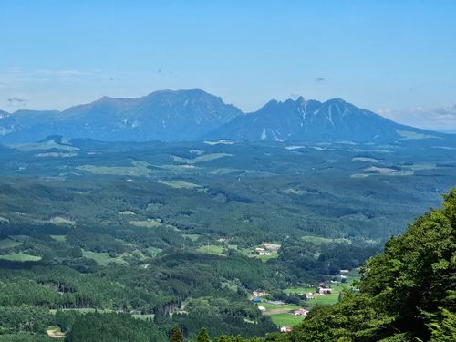 カーナビに翻弄され2時間迷走し、3度の行き止まりに負けず辿り着いた場所は絶景だった 四季見原すこやかの森キャンプ場 ソロキャンプ 区画サイト 三代目とっしぃさんのキャンプブログ CAMPiii（キャンピー） -キャンプ専用SNS キャンプのすべてがここに集まる-