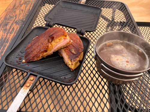 年越雪中キャンプ　2泊目 IZUMI PEAK BASE （泉ピークベース） ソロキャンプ フリーサイト やまなかさんのキャンプブログ CAMPiii（キャンピー） -キャンプ専用SNS キャンプのすべてがここに集まる-