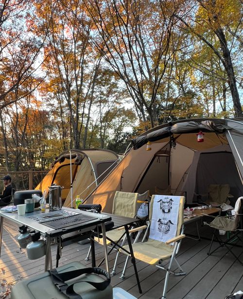 秋晴れキャンプ🏕️🍂 パークフィールド スノーピーク豊田鞍ヶ池 ファミリーキャンプ グループキャンプ 区画サイト 庭キャン+さんのキャンプブログ CAMPiii（キャンピー） -キャンプ専用SNS キャンプのすべてがここに集まる-