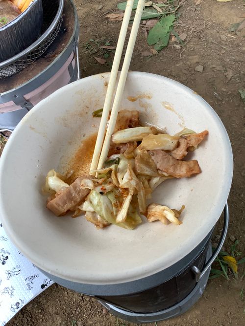 Vol.104 25/NO.23　いつもの場所でお肉焼く‼️ 坂戸市 ソロキャンプ フリーサイト 🔥焚き火🔥さんのキャンプブログ CAMPiii（キャンピー） -キャンプ専用SNS キャンプのすべてがここに集まる-