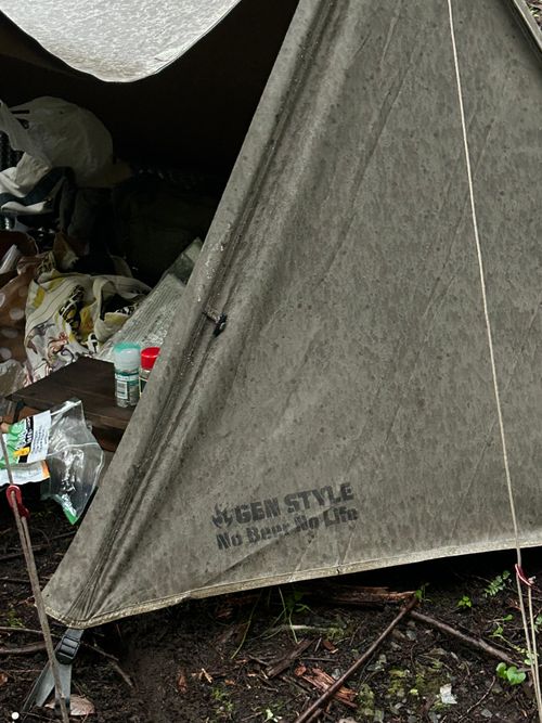 雨☔️の完ソロ🏕 ソロキャンプ フリーサイト Genさんのキャンプブログ CAMPiii（キャンピー） -キャンプ専用SNS キャンプのすべてがここに集まる-