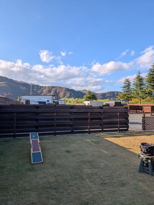 京丹波と丹波篠山の食べ比べから RVパーク 但馬の杜 COMOREBI Village ファミリーキャンプ 区画サイト yosihikozc4さんのキャンプブログ CAMPiii（キャンピー） -キャンプ専用SNS キャンプのすべてがここに集まる-