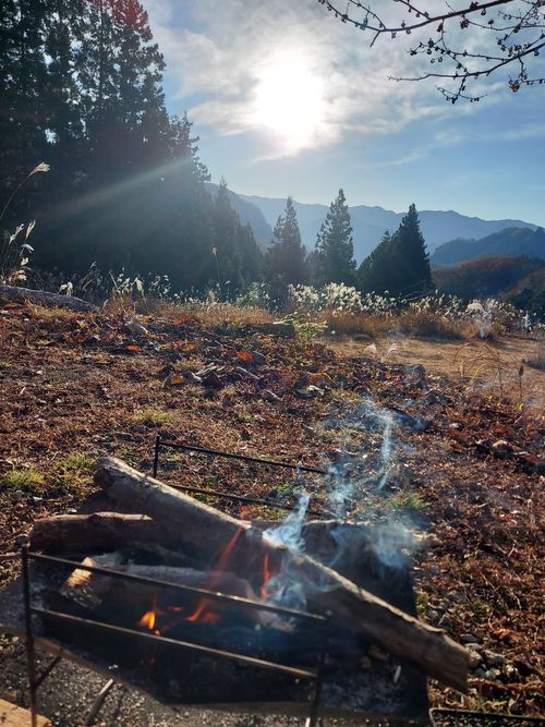 鹿岳辺りの紅葉🍁 One and…Nanmoku Another BASE ソロキャンプ 区画サイト ひろ16さんのキャンプブログ CAMPiii（キャンピー） -キャンプ専用SNS キャンプのすべてがここに集まる-