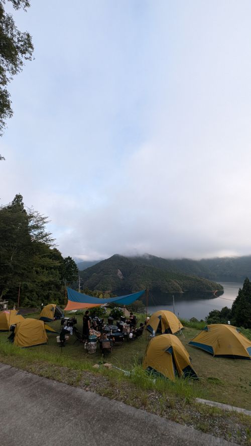 海を超え、ケルティの民となる⛺️〜四国遠征キャンプ1泊目〜 さめうらテントパーク ソロキャンプ グループキャンプ オートサイト ヒゲキャンさんのキャンプブログ CAMPiii（キャンピー） -キャンプ専用SNS キャンプのすべてがここに集まる-